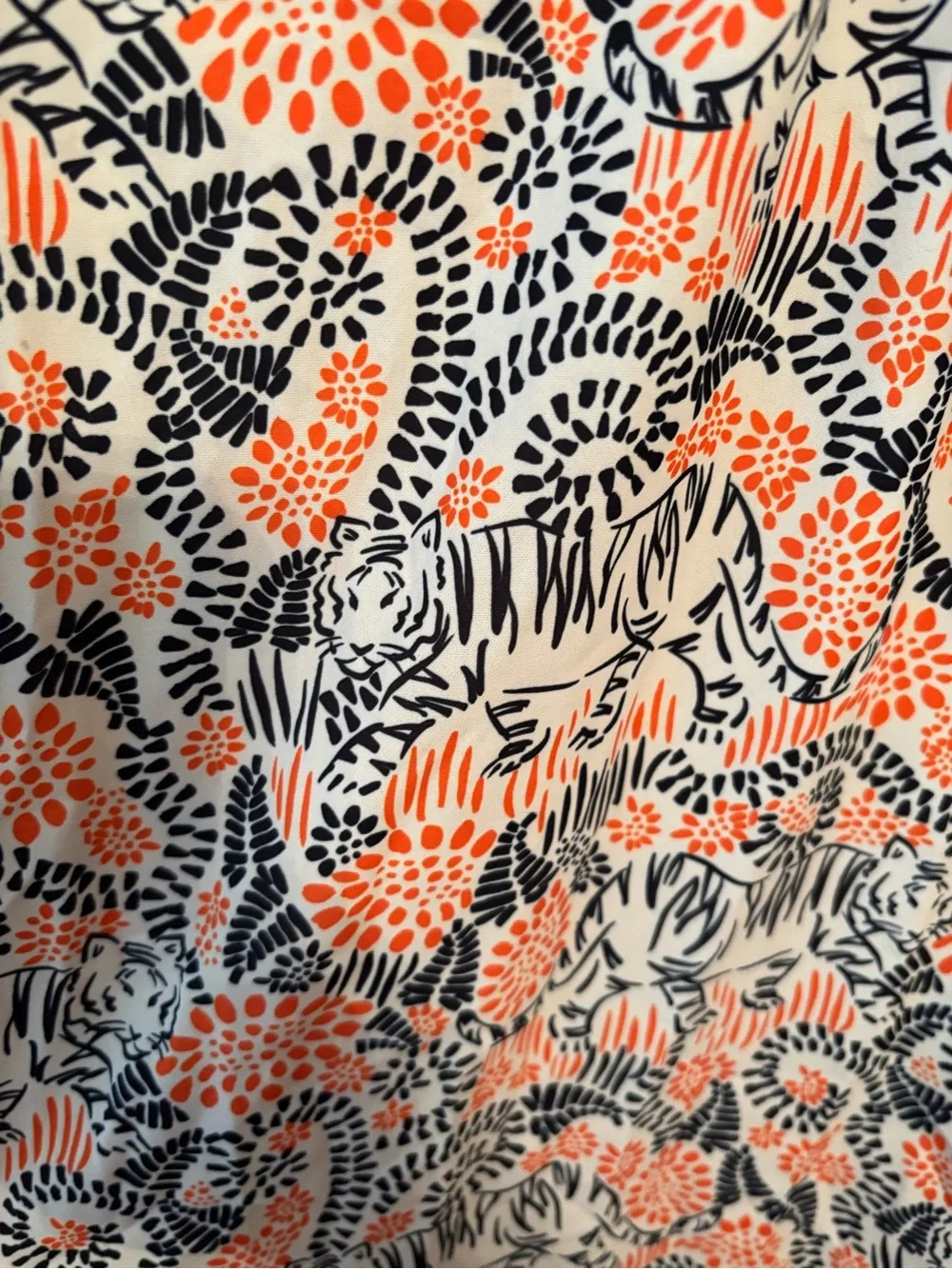 Mary Square lightweight floral